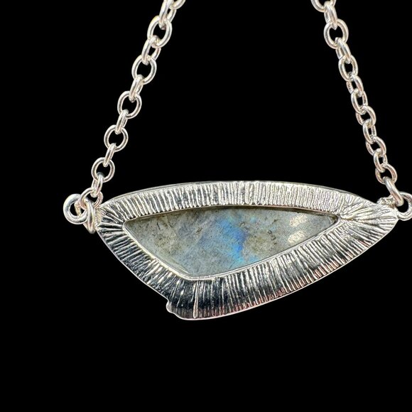 Silver Toned Chain Necklace W/ Labradorite Pendant & Rhinestone Boho Chic - Picture 4 of 7